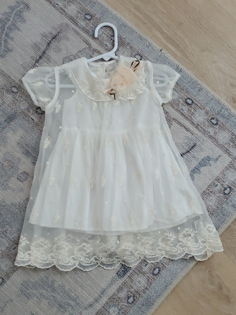 Laura Ashley Baby Girls Ivory Lace Overlay Dress Set Sz12m